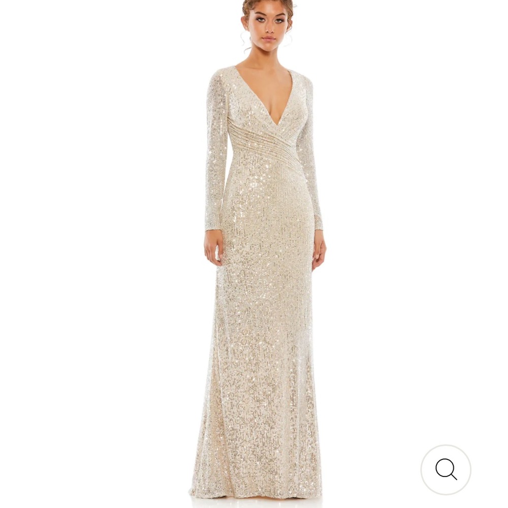 Mac Duggal Sequined Faux Wrap Long Sleeve Silver Column Gown Size 4 V Neck